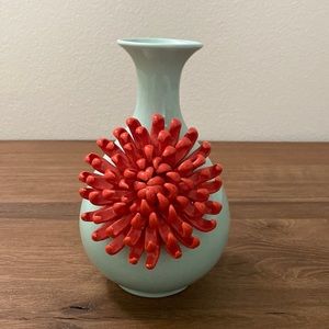 New Anthropologie Teal Coral Chrysanthemum Vase